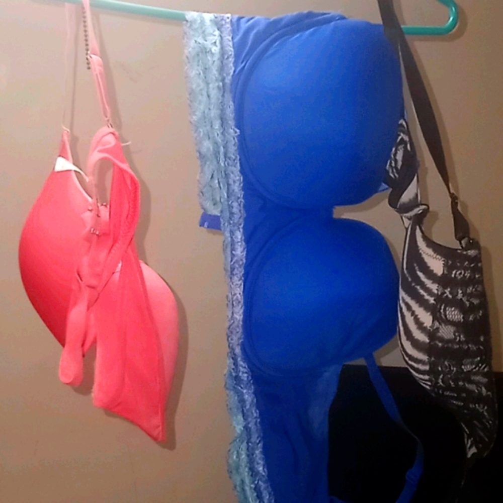 Bras